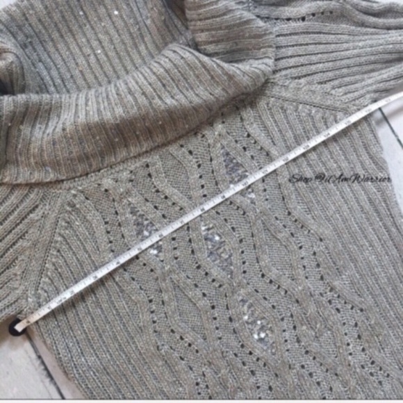 WHBM lurex sequin cable off the shoulder sweater *shop@iamwarrior - Picture 5 of 8